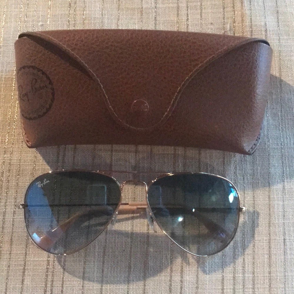 Excellent condition Ray Bans